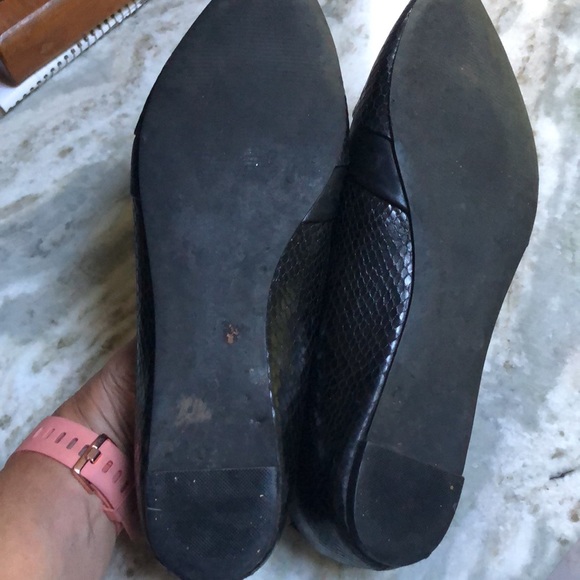CALVIN KLEIN FLAT POINTY SHOES BLACK LEATHER SZ 9 brianna - Picture 2 of 7